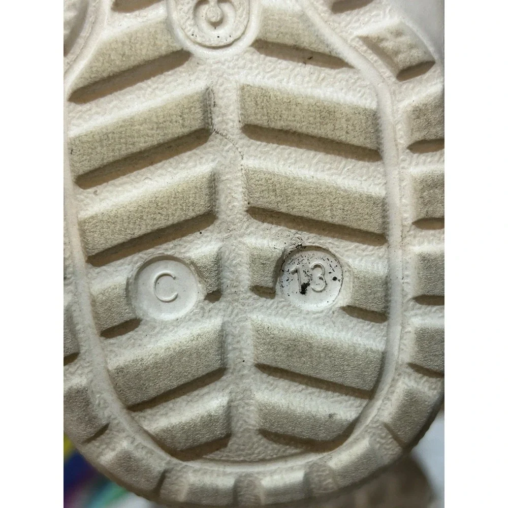 Crocs Little Girls Classic Lined Winter Boots Size C13 White Multico Soft & Warm